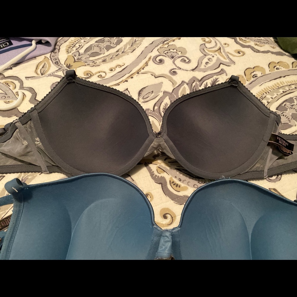 Victoria Secret SO Sexy Bras -2. 38 C